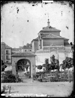 Pl. del antiguo Parque de Artillería. Foto: J. Laurent (1860-66). Col.Ruiz Vernacci Fototeca Mº Cultura.